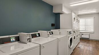 WoodSpring Suites Evansville East