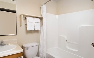 WoodSpring Suites Evansville East