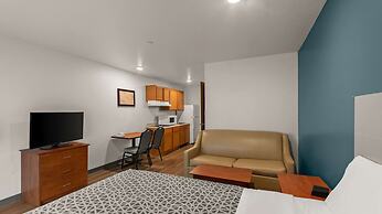WoodSpring Suites Evansville East
