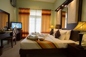 Oak Ray Serene Garden Hotel