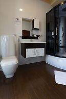 Oak Ray Serene Garden Hotel