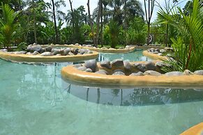 Volcano Lodge Hotel & Thermal Experience