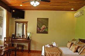 Volcano Lodge Hotel & Thermal Experience