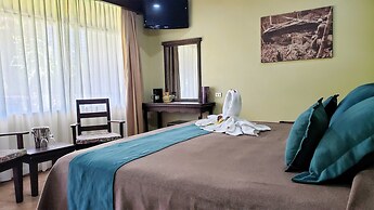Volcano Lodge Hotel & Thermal Experience