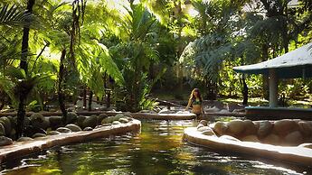 Volcano Lodge Hotel & Thermal Experience
