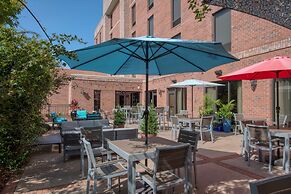Hampton Inn Wilmington - University Area/Smith Creek Station