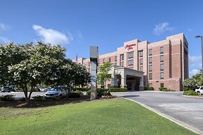 Hampton Inn Wilmington - University Area/Smith Creek Station