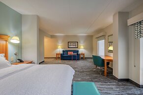 Hampton Inn Wilmington - University Area/Smith Creek Station