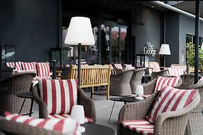 The George Hotel