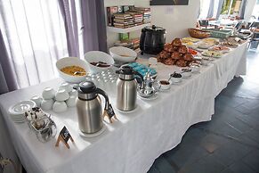 Amani Hotel Suites & Spa