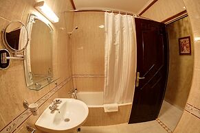 Amani Hotel Suites & Spa