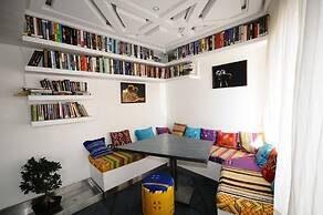 Amani Hotel Suites & Spa