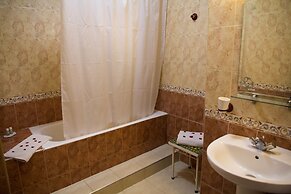 Amani Hotel Suites & Spa