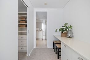 Brighton on Broadwater Shores