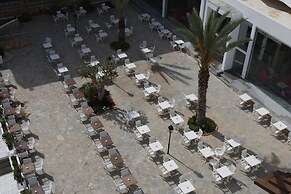 Ascos Coral Beach Hotel