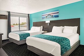 Howard Johnson by Wyndham Gananoque
