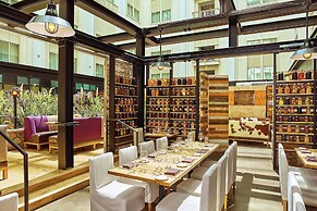 The Nines, a Luxury Collection Hotel, Portland