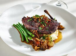 The Nines, a Luxury Collection Hotel, Portland