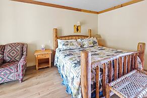 Daniels Summit Lodge