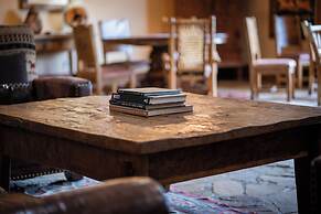 Daniels Summit Lodge