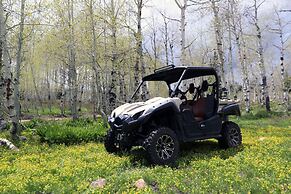 Daniels Summit Lodge