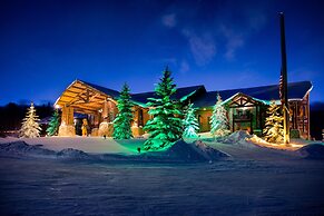 Daniels Summit Lodge