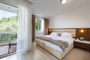 Hotel Adrovic Sveti Stefan