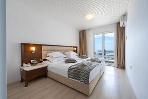 Hotel Adrovic Sveti Stefan