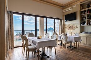 Hotel Adrovic Sveti Stefan