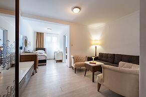 Hotel Adrovic Sveti Stefan