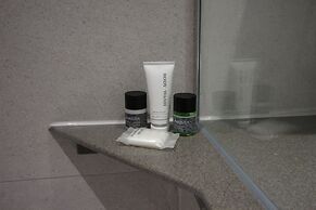 Best Western Plus Pastures Hotel