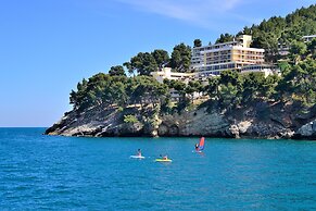 Pugnochiuso Resort - Hotel del Faro