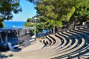 Pugnochiuso Resort - Hotel del Faro