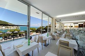 Pugnochiuso Resort - Hotel del Faro