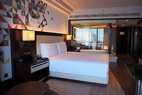 Renaissance Beijing Capital Hotel
