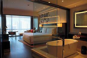 Renaissance Beijing Capital Hotel