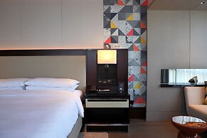 Renaissance Beijing Capital Hotel