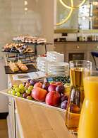 Hotel Apis