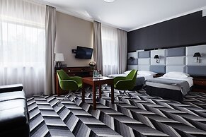 Hotel Apis