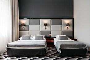 Hotel Apis