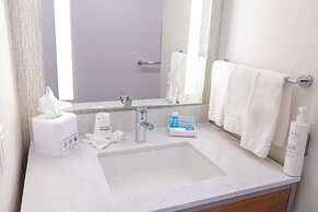 Hilton Garden Inn Lakewood