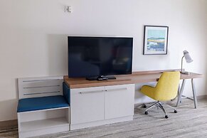 Hilton Garden Inn Lakewood