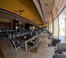 Radisson Colon 2,000 Hotel & Casino