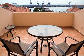 Radisson Colon 2,000 Hotel & Casino