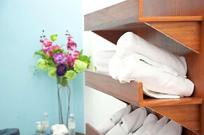 Radisson Colon 2,000 Hotel & Casino