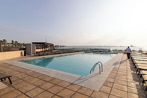 Golden Donaire Beach