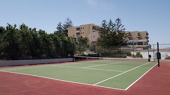 Themis Beach Hotel