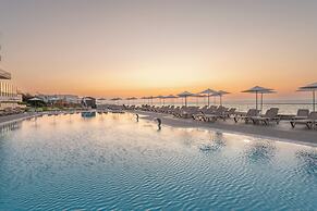 Themis Beach Hotel