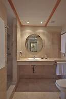 Elviria Hills Living