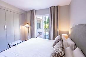 Elviria Hills Living
